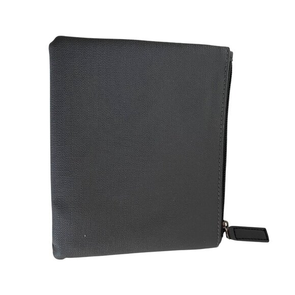 Tumi For Delta Black Travel Pouch With Zipper Closure & Textured Finish - Picture 2 of 5